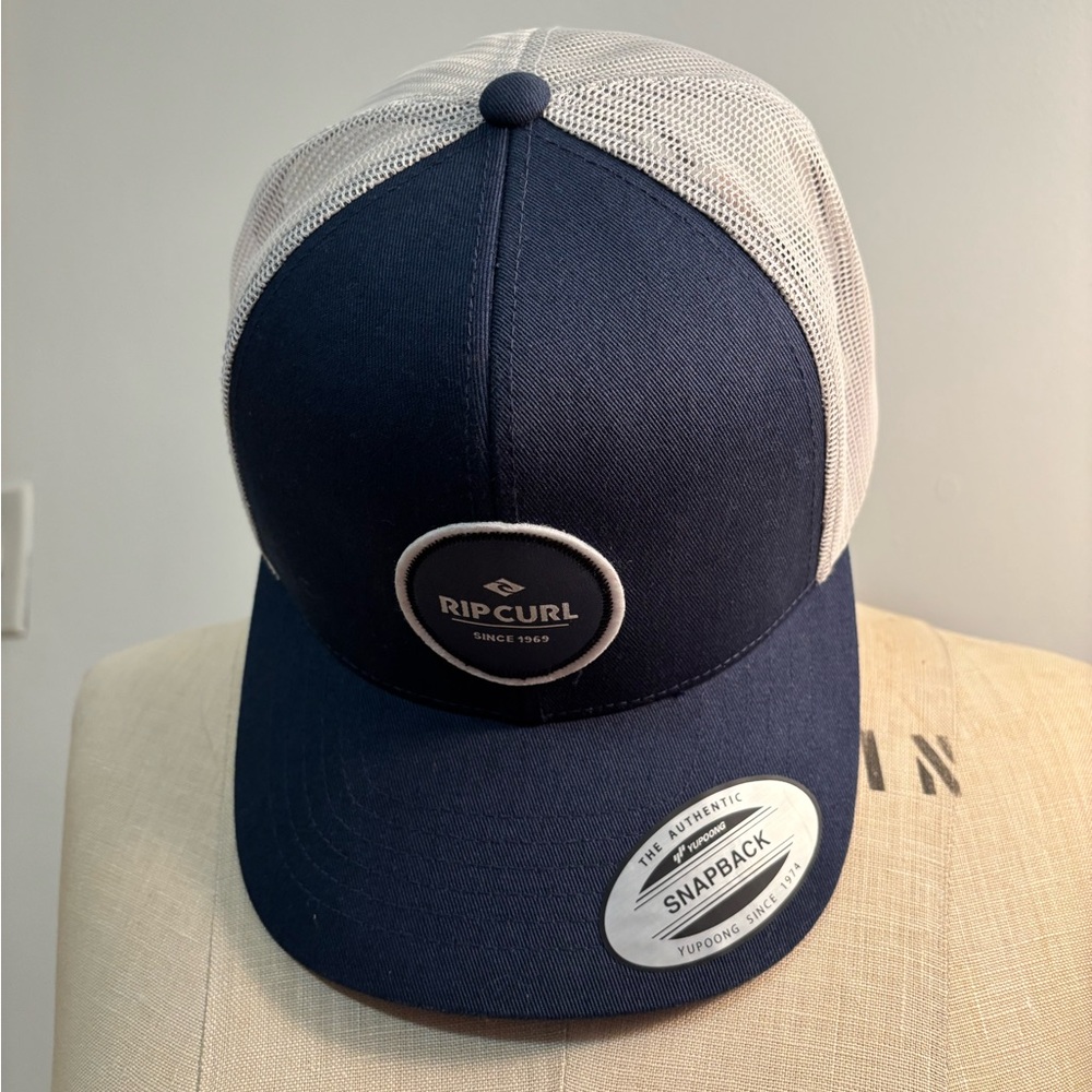 Rip Curl Navy and White Cap - One size